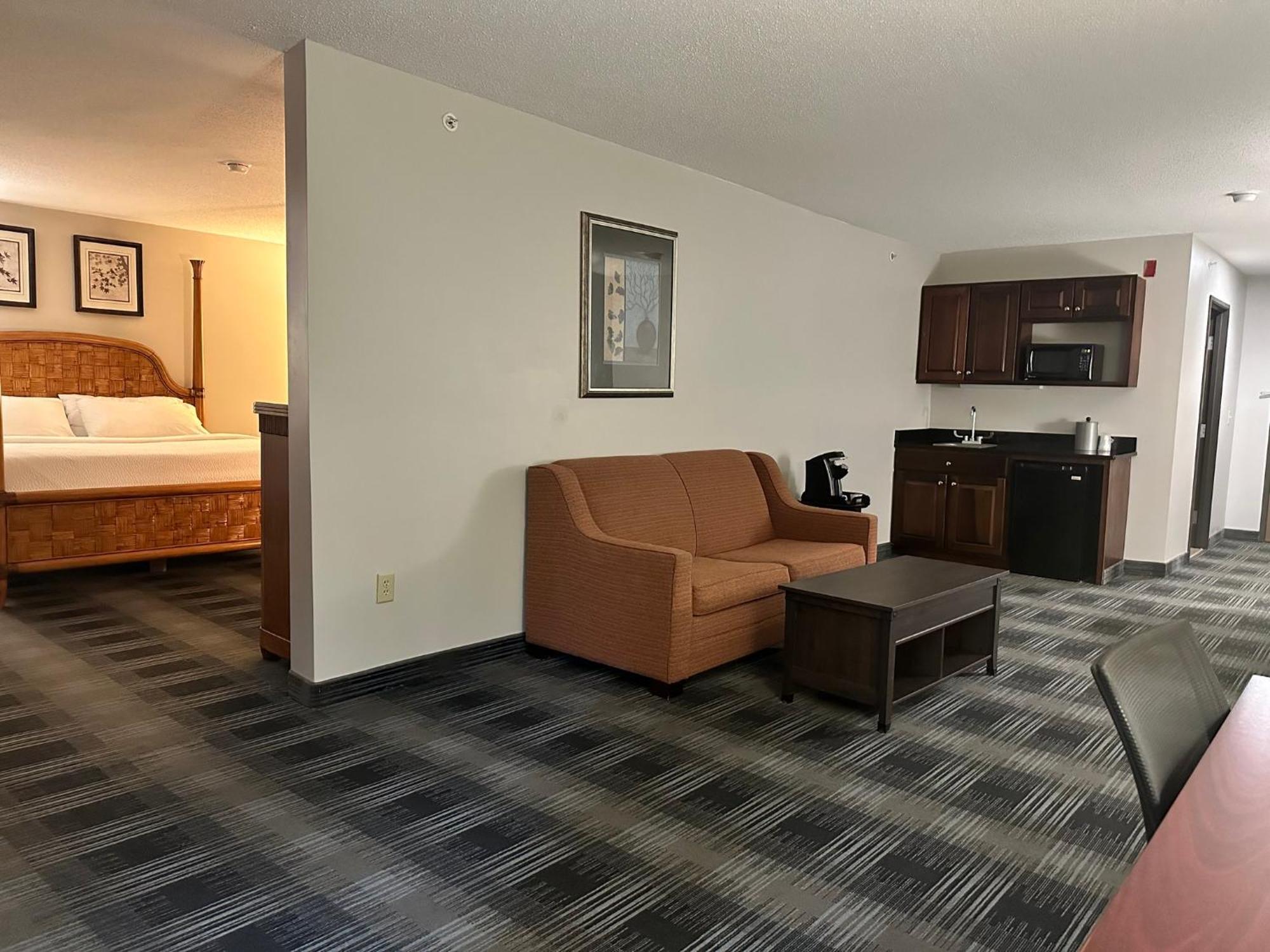 Express And By Ihg Meriden