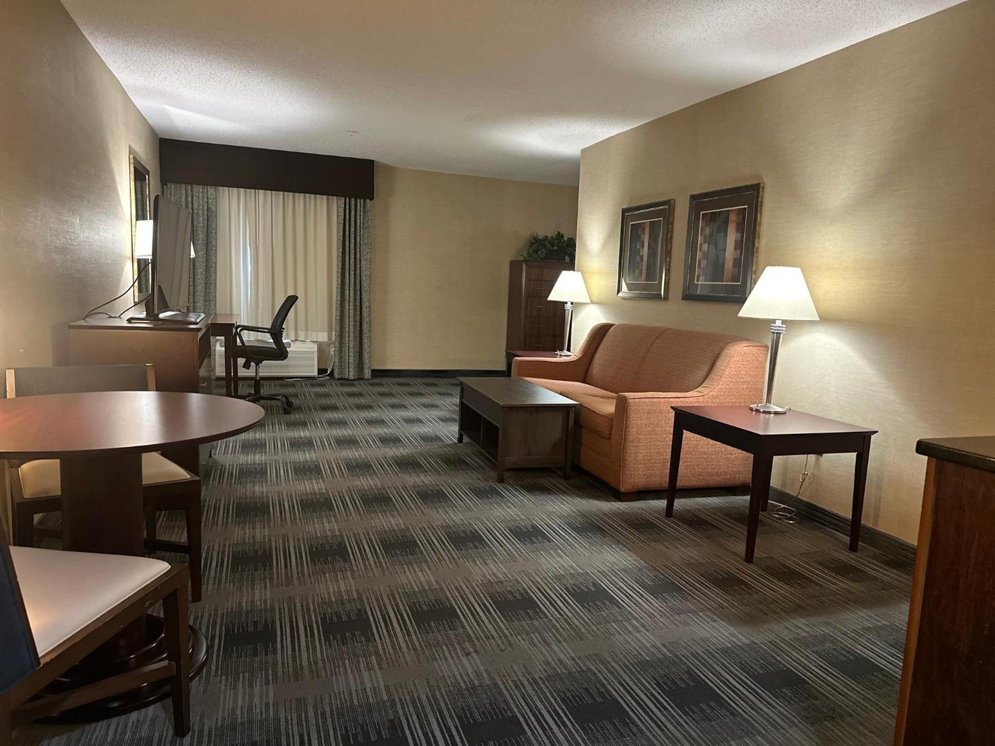 Express And By Ihg Hotel