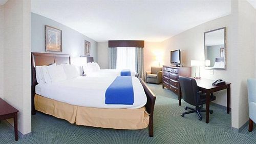 Hotel Holiday Express&suites Meriden
