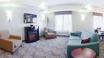 Holiday Express And By Ihg Hotel Meriden
